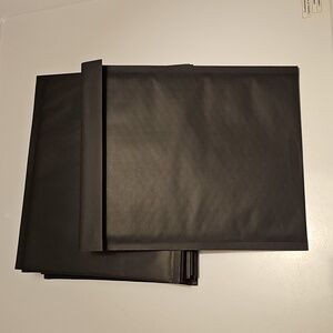 10 - 11"x9.5" Black Padded Bubble Mailer Envelopes